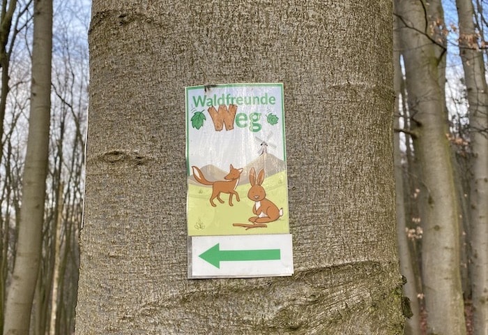 Wegmarkierung Waldfreundeweg